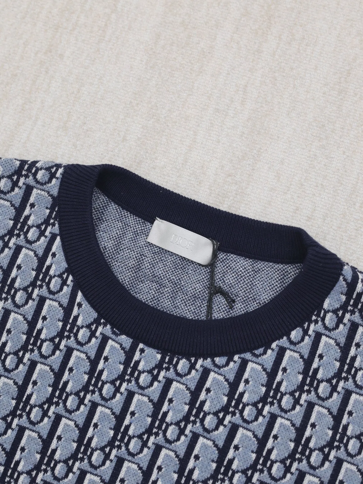 🅿️470 Dio*/Dior 25Ss new jacquard letter sweater. This sweater is decorated with classic Oblique print. Crafted from gray, blue and black cotton jacquard in a straight fit with ribbed detailing. Can be matched with various styles to show your personality Size: S/M/L/XL