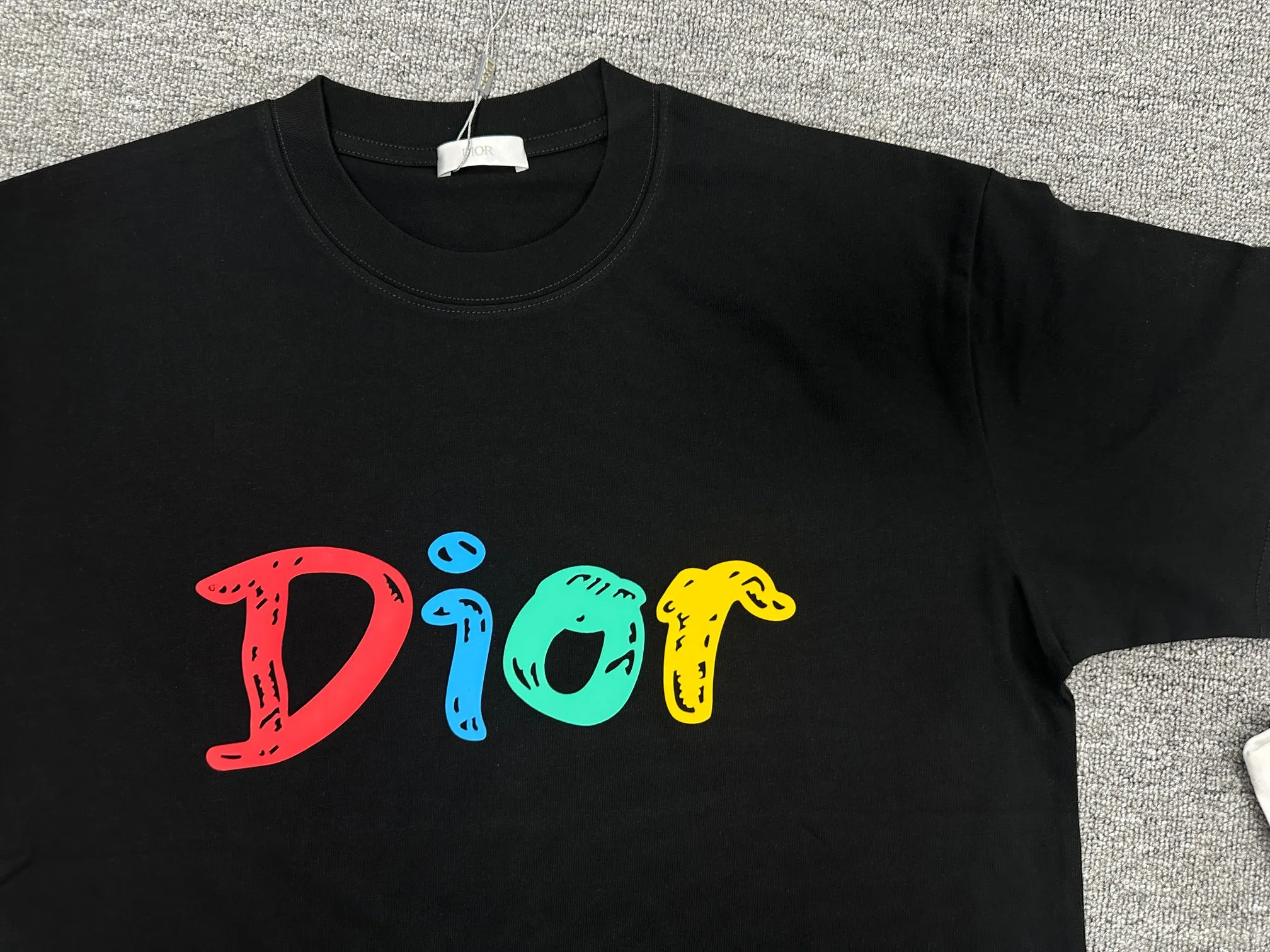 🅿️180 Dio* Dior 2025 spring and summer new style Classic colorful letters thick plate three-dimensional silicone technology Simple and elegant Customized double yarn plain cotton fabric Short-sleeved T-shirt Unisex Color: Black White Size: S (90-130 catties) M (120-150 catties) L (140-165 catties) XL (160-180 catties) XXL (180-210 pounds)