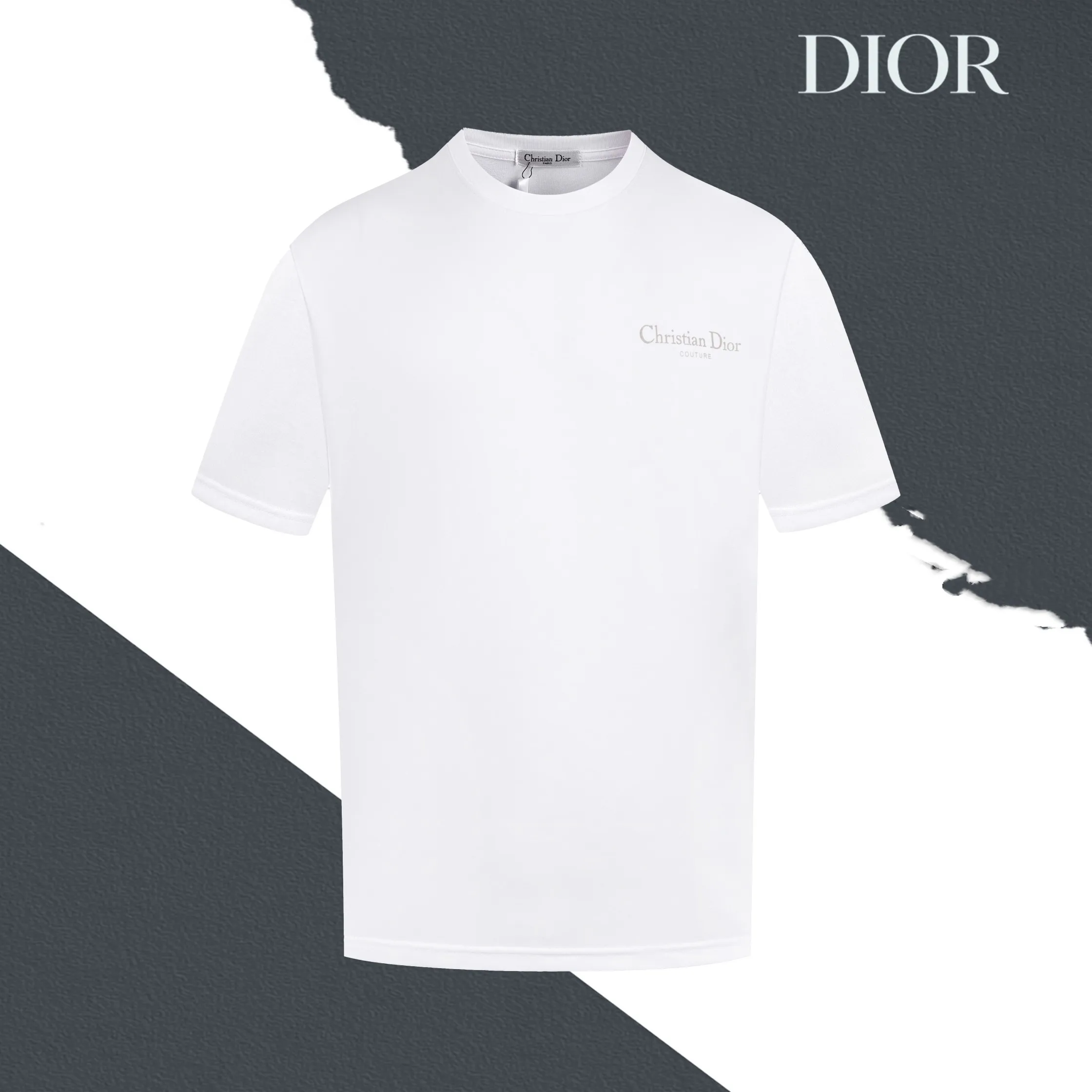 🅿️170 Style No. S02 DIOR Dior lettering shabby printed round neck short sleeves on the front and back. Direct-injection printing. Small holes. Full set of packaging. Complete with three labels. Original matching accessories 1:1. Main mark process. Very high-end. It has been pre-shrunk at high temperature. It is not easy to deform after repeated washing. Pure cotton 280 grams. High weight 32 double yarns. No pilling. No fading. Comfortable and breathable. Matching 1x1 thread in the same cylinder. Oversize loose version. Can wear up to 220 pounds Color: black white Size: XS-L