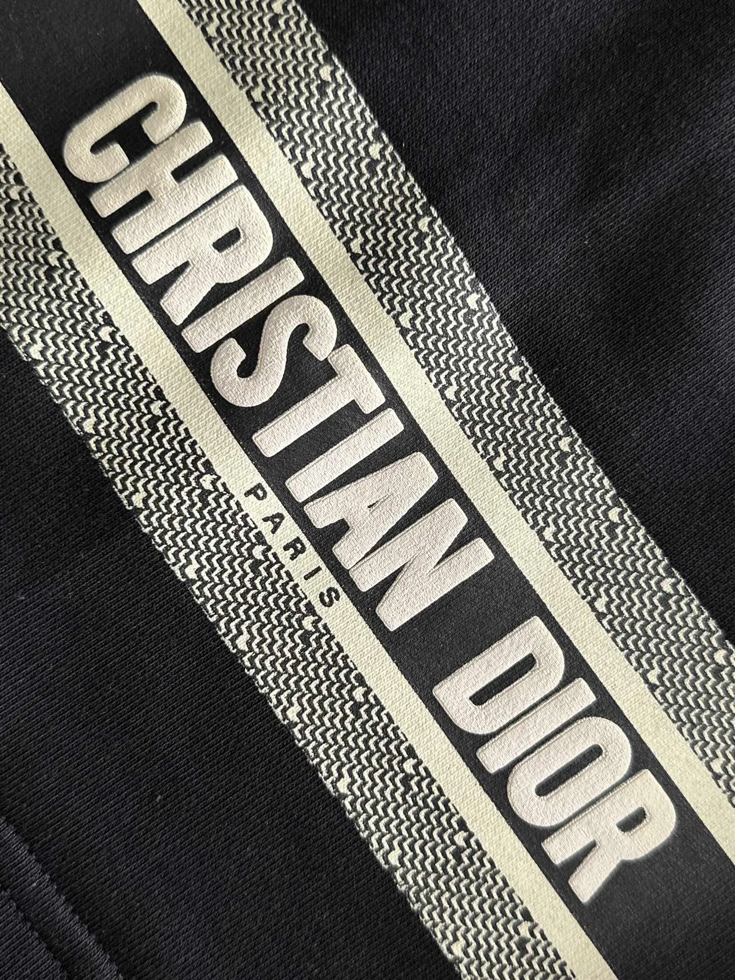 🅿️210 set style! Dior Dior 2025 new model, light luxury, patch embroidery logo, flocked CD striped letters, daily commuting for men and women, essential casual shorts, ·Customized terry fabric, ·Imported machine embroidery process, ·Inner edge processing, no head pressure, ·Waist label, hang tag, three wash marks, complete, color: black, size: XS S M L