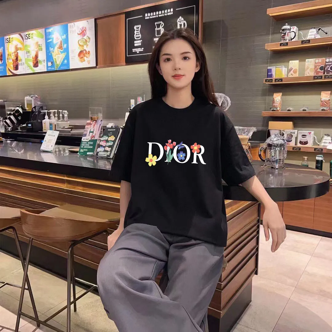 🅿️170 [DIOR Dior] 2025FW short-sleeved T-shirt LOGO printing High-end 26s double yarn 300g fabric Heavy fabric Customized frame ribbing in the same cylinder and dyeing Complete three standards Same style for men and women Color: Black White Size: S M L XL 2XL