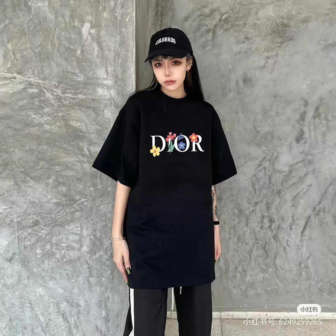 🅿️170 [DIOR Dior] 2025FW short-sleeved T-shirt LOGO printing High-end 26s double yarn 300g fabric Heavy fabric Customized frame ribbing in the same cylinder and dyeing Complete three standards Same style for men and women Color: Black White Size: S M L XL 2XL