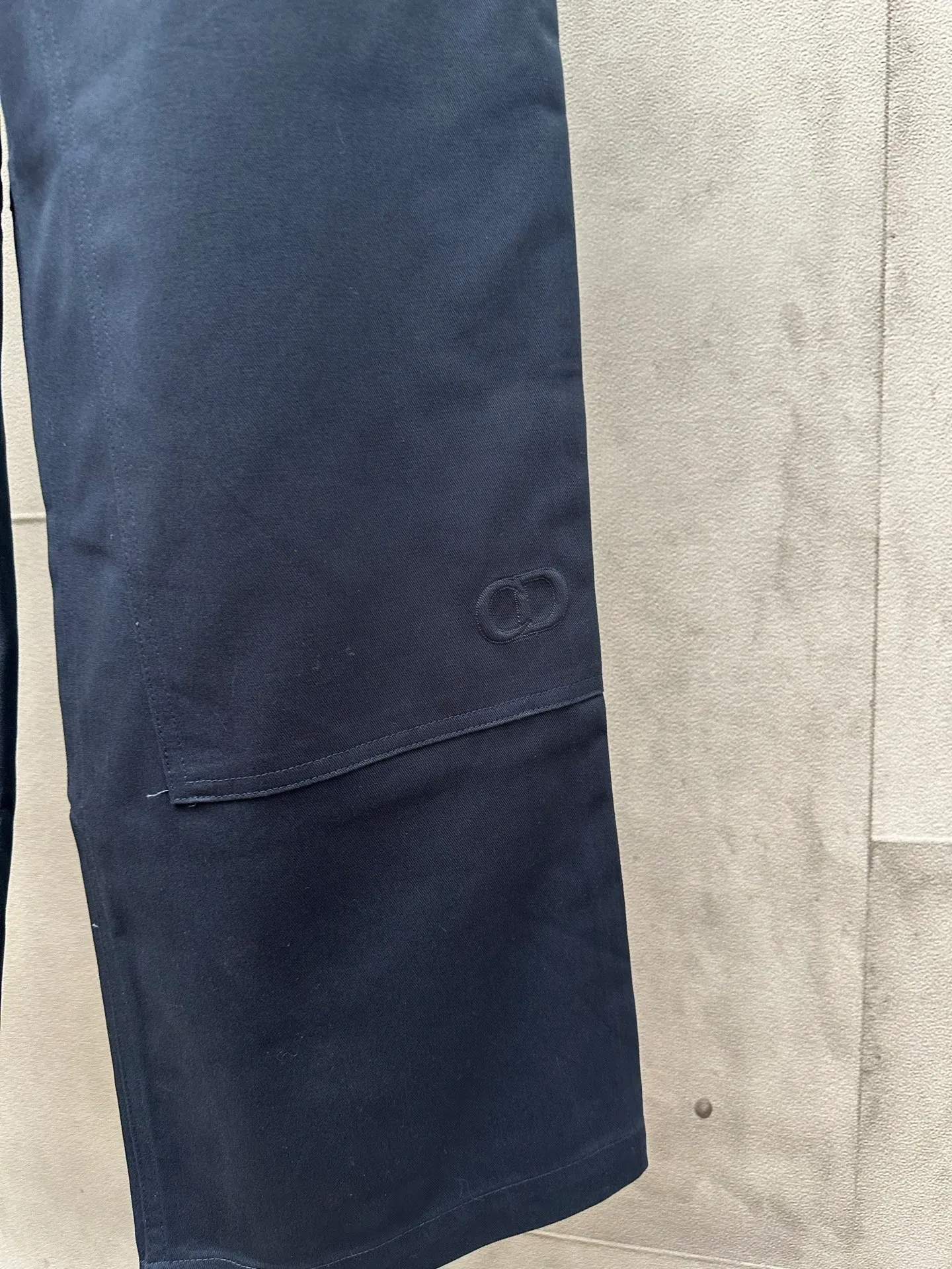 🅿️500 DIOR Dior 25ss new navy blue cotton twill trousers. Classic style shows casual style. Drawstring at the bottom. Size: S M L XL