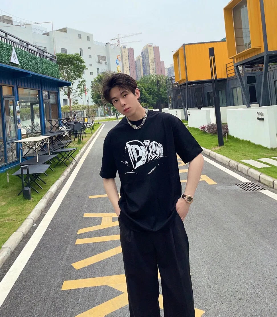 🅿️170 [DIOR Dior] 2025FW short-sleeved T-shirt LOGO printing High-end 26s double yarn 300g fabric Heavy fabric Customized frame ribbing in the same cylinder and dyeing Complete three standards Same style for men and women Color: Black White Size: S M L XL 2XL