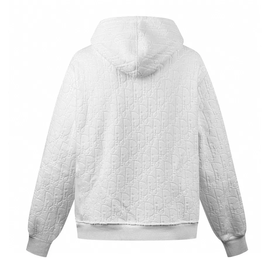 🅿️530 [Exclusive supply] CD all-over jacquard towel embroidered hooded sweatshirt (white). Original purchase and development of 17,500. The fabric is made of customized Dior jacquard fabric. It feels soft and comfortable against the skin. It is decorated with jacquard patterns of the same color on the front. It is delicately interwoven and dazzling. It is like artistic brushstrokes gently swaying on the soft towel. The looming dark lines highlight the nobility and elegance. Every detail exudes charm. Customized Dior jacquard fabrics form Oblique patterns through changes in warp and weft structures. The jacquard looms weave the jacquard fabrics before dyeing and finishing. The details are authentic, and ergonomic three-dimensional tailoring returns to traditional craftsmanship through segmentation, folding, shrinking, and stretching techniques. The so-called slow work produces fine work, which is respect for the material. The pursuit of feel. The workmanship is complicated and cumbersome. The time is slow. The loss is high, and the fabrics are washed. It has better hand feel and texture, is not easy to deform, shrink or fade, and maintains long-term beauty. Size:S-M-L-XL