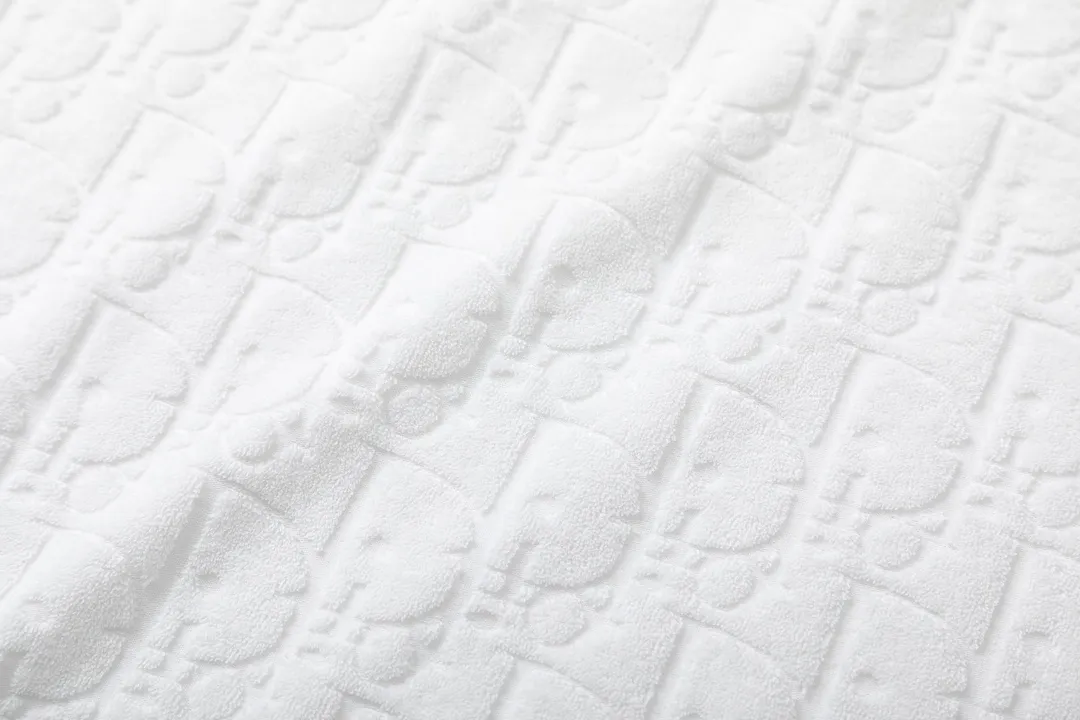 🅿️170 Dior Dior 2025 early spring new style customized towel jacquard fabric with dark letter logo all over, same style for men and women, short-sleeved T-shirt Color: White Size: XS-L