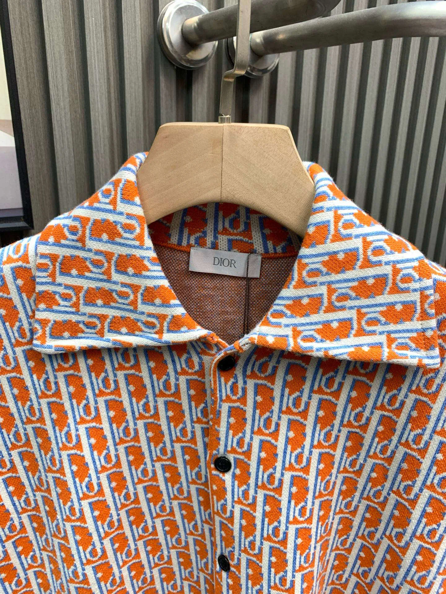 🅿️470 Orange