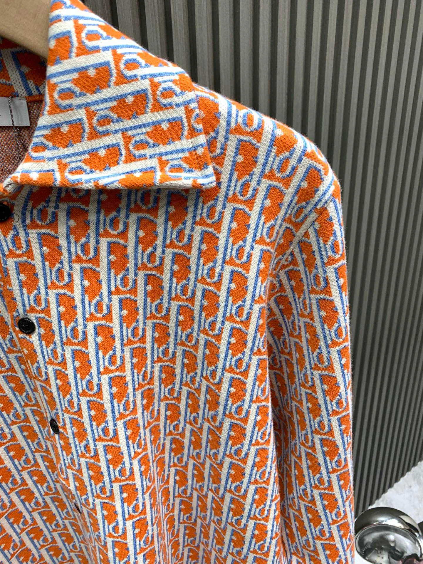 🅿️470 Orange