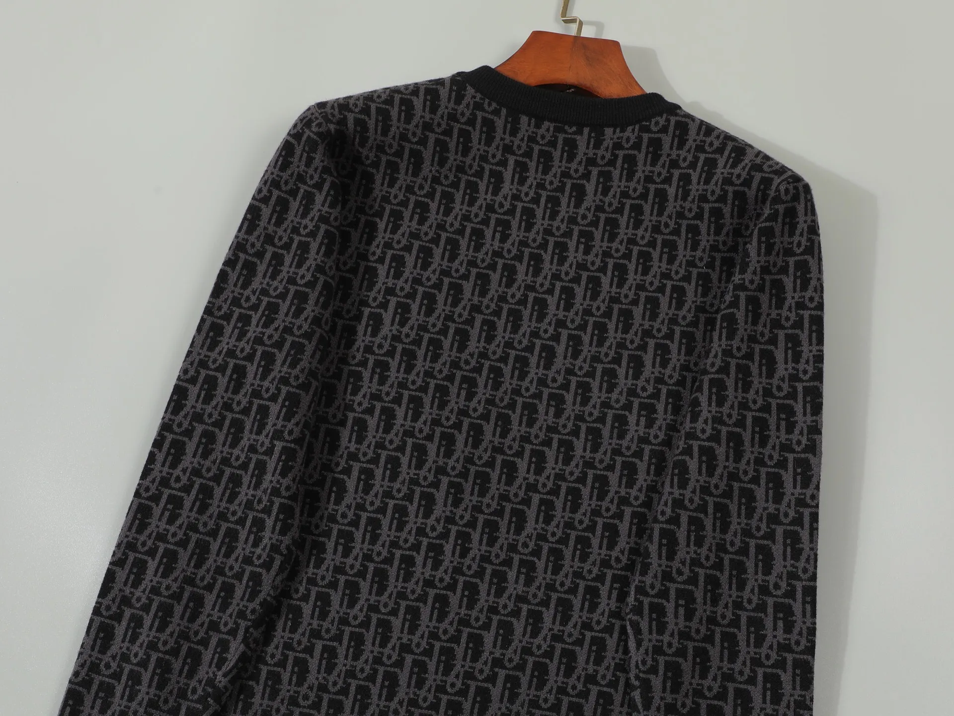 🅿️250 DIO•R, sweater, style number M2175#, size: M-XXXL, fabric: Modal. Anti-pilling, color: black