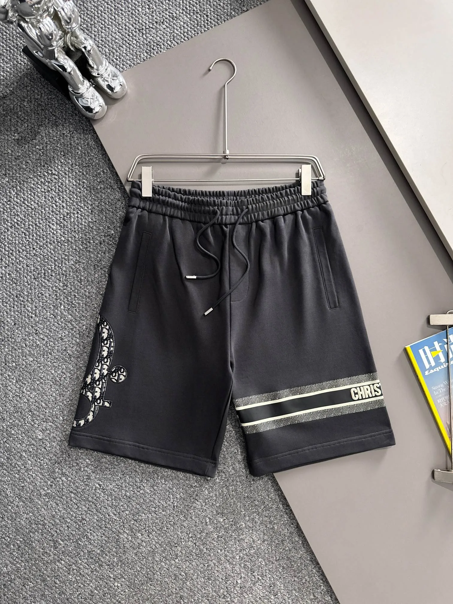 🅿️210 set style! Dior Dior 2025 new model, light luxury, patch embroidery logo, flocked CD striped letters, daily commuting for men and women, essential casual shorts, ·Customized terry fabric, ·Imported machine embroidery process, ·Inner edge processing, no head pressure, ·Waist label, hanging tag, three washable marks, complete, color: gray, size: XS S M L