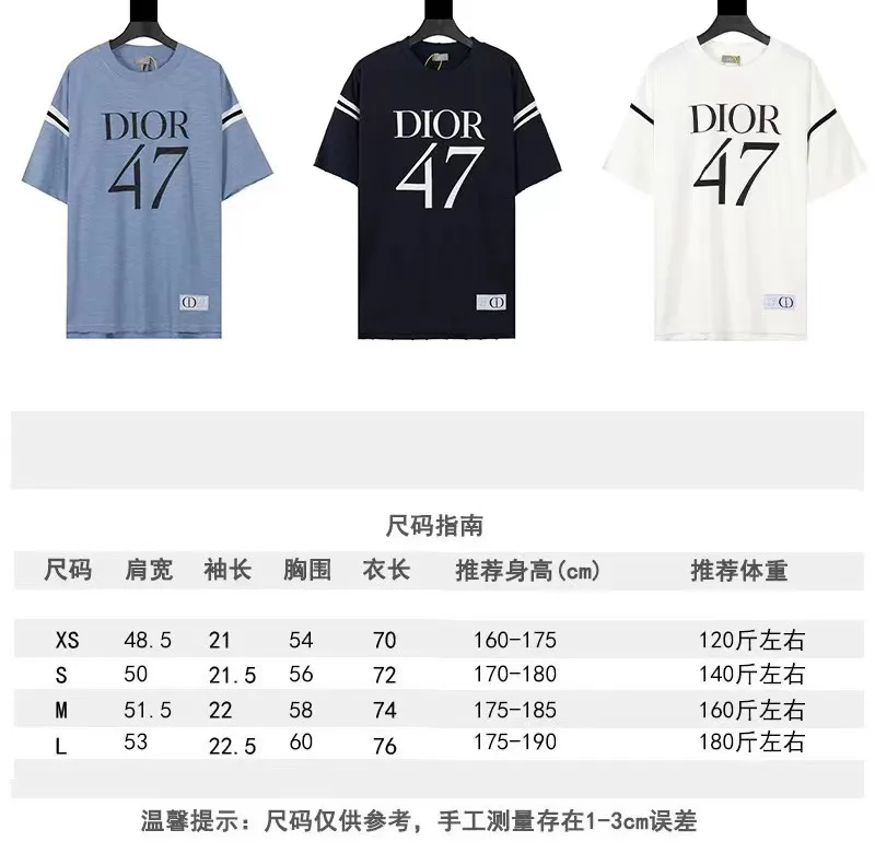 🅿️200 (with carrying case ➕5) CD 2024 new model No. 47 printed patch sleeve T-shirt Official website price: 22000 ￥ (1702T white) The fabric is made of [10s cotton slub plain weave], [gram weight 310g], Purchased a three-color Y version [custom-dyed bulk fabric color], the front panel was made with [eight-claw machine screen glue printing + digital direct injection and dot color integration], the sleeves [flat machine splicing cotton flat machine collar inter-color ribbing], the hem [special machine herringbone car stickers CD logo woven mark], all the hem and cuffs [special machine hand-picked toe-turning technology], and the ready-made clothes were made [hand-made frayed and distressed washing technology]. Size: XS S M L