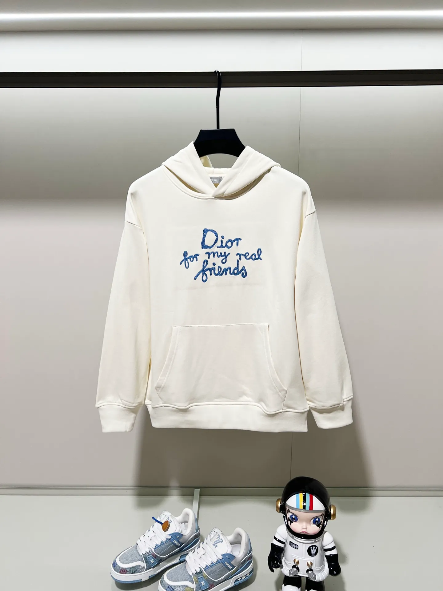 🅿️290 DIOR/Dior 420g pure cotton fabric hooded sweatshirt, classic rope embroidery signature on the chest ✍️letter LOGO logo technology, official synchronization, high version, high quality, fashionable personality, versatile trend, pure original quality, original fabric, tag, collar label, washed wheat, three standards complete, color: black, apricot, blue. Size: XS-L