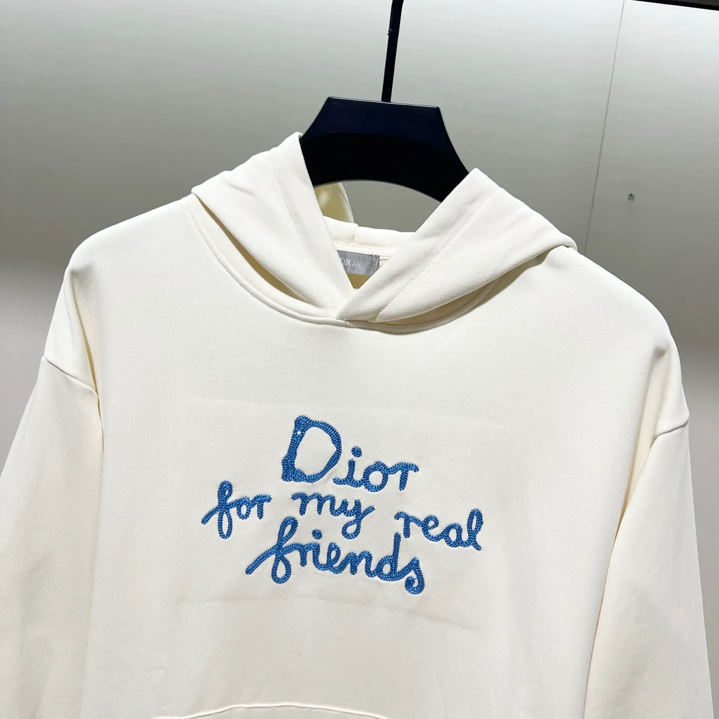 🅿️290 DIOR/Dior 420g pure cotton fabric hooded sweatshirt, classic rope embroidery signature on the chest ✍️letter LOGO logo technology, official synchronization, high version, high quality, fashionable personality, versatile trend, pure original quality, original fabric, tag, collar label, washed wheat, three standards complete, color: black, apricot, blue. Size: XS-L