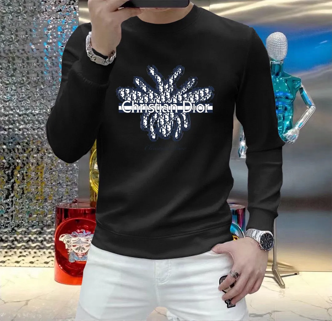 🅿️220 brand [DIOR Dior] (good news for fat people) 2025ss autumn latest long-sleeved round-neck sweatshirt, on sale simultaneously on the official website. Refreshing and breathable. Made of top Tencel Roman. Comfortable and soft. 3D three-dimensional clarity. Super fashion sense. Great for gifting and keeping for yourself. Size: M-5XL (can wear up to 220 pounds)