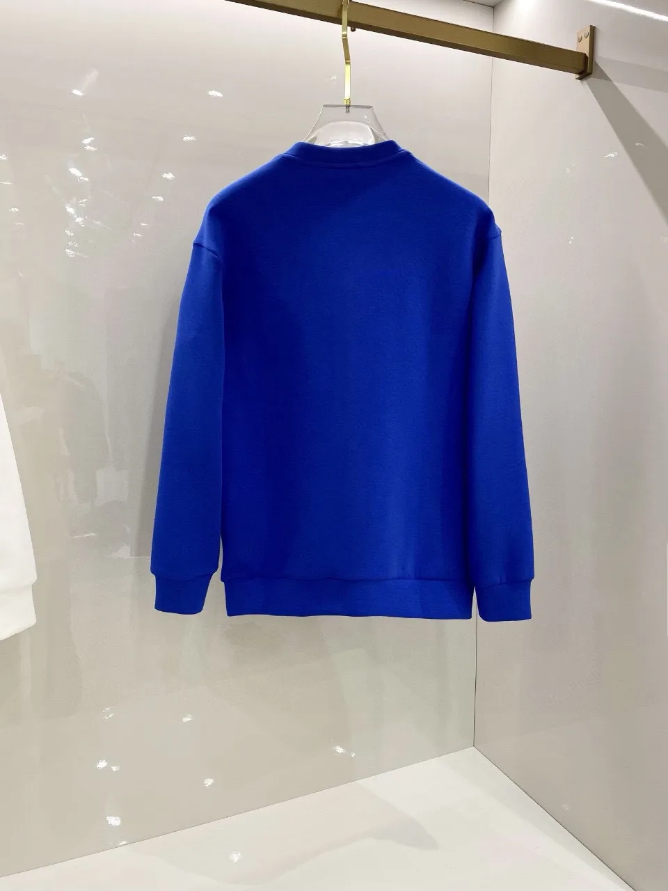 🅿️220 brand [DIOR Dior] (good news for fat people) 2025ss autumn latest long-sleeved round-neck sweatshirt, on sale simultaneously on the official website. Refreshing and breathable. Made of top Tencel Roman. Comfortable and soft. 3D three-dimensional clarity. Super fashion sense. Great for gifting and keeping for yourself. Size: M-5XL (can wear up to 220 pounds)