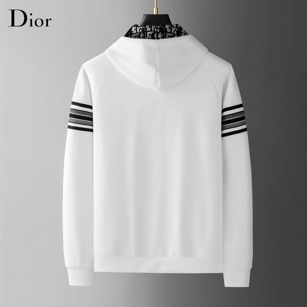 🅿️620 [DIOR Dior] hot-selling suit is coming. Focus on the original version of the official website. 2025 new hot-selling cardigan and sweatshirt suit. The original order is the best. 🇭🇰The meticulous work of top designers is dedicated to a fitting and perfect upper body effect. All-natural high-quality Tencel Roman cotton 100%, close-fitting comfort, noble and elegant! Original hardware embodies elegance and nobility! Counter size: M-4XL (up to 190 pounds)