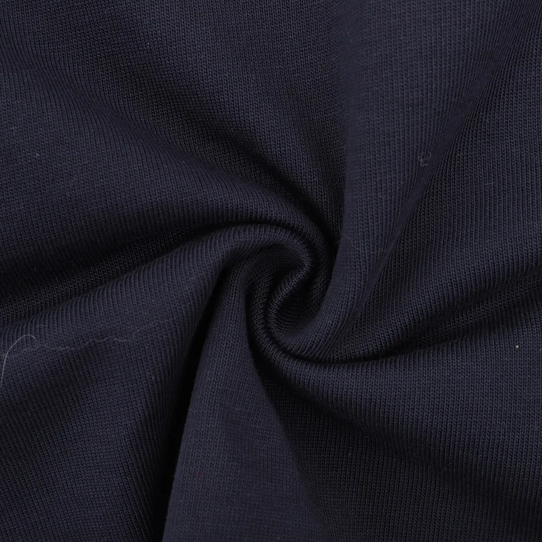 🅿️230 DIOR/Dior Pocket Decorative Splicing Short Sleeve T-shirt. The simple yet refined OS short T.Oblique splicing design creates a modern trendy look. Knitted cotton fabric is made using advanced knitting micro-density equipment to ensure that the product’s cutting shape and features are both trendy and fashionable. The spliced design of the thick cotton Oblique pocket and the printed logo strap on the back have a unique retro soft feel, full of street style and more retro flavor, reflecting the perfect design brought by the brand's fashion. Same style for men and women. size：S-L