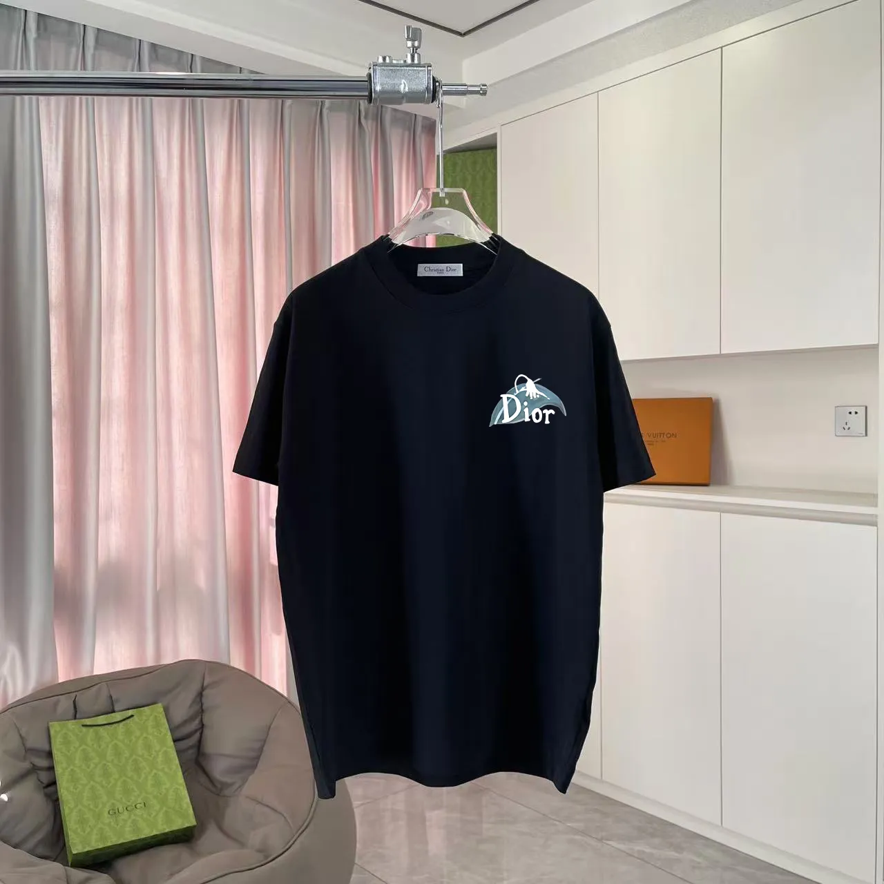 🅿️170 Dio Dior 2025 summer new style personalized letter logo printing short-sleeved T-shirt customized fabric 300g same style for men and women Color: black white lake green purple Size: S M L XL XXL five sizes