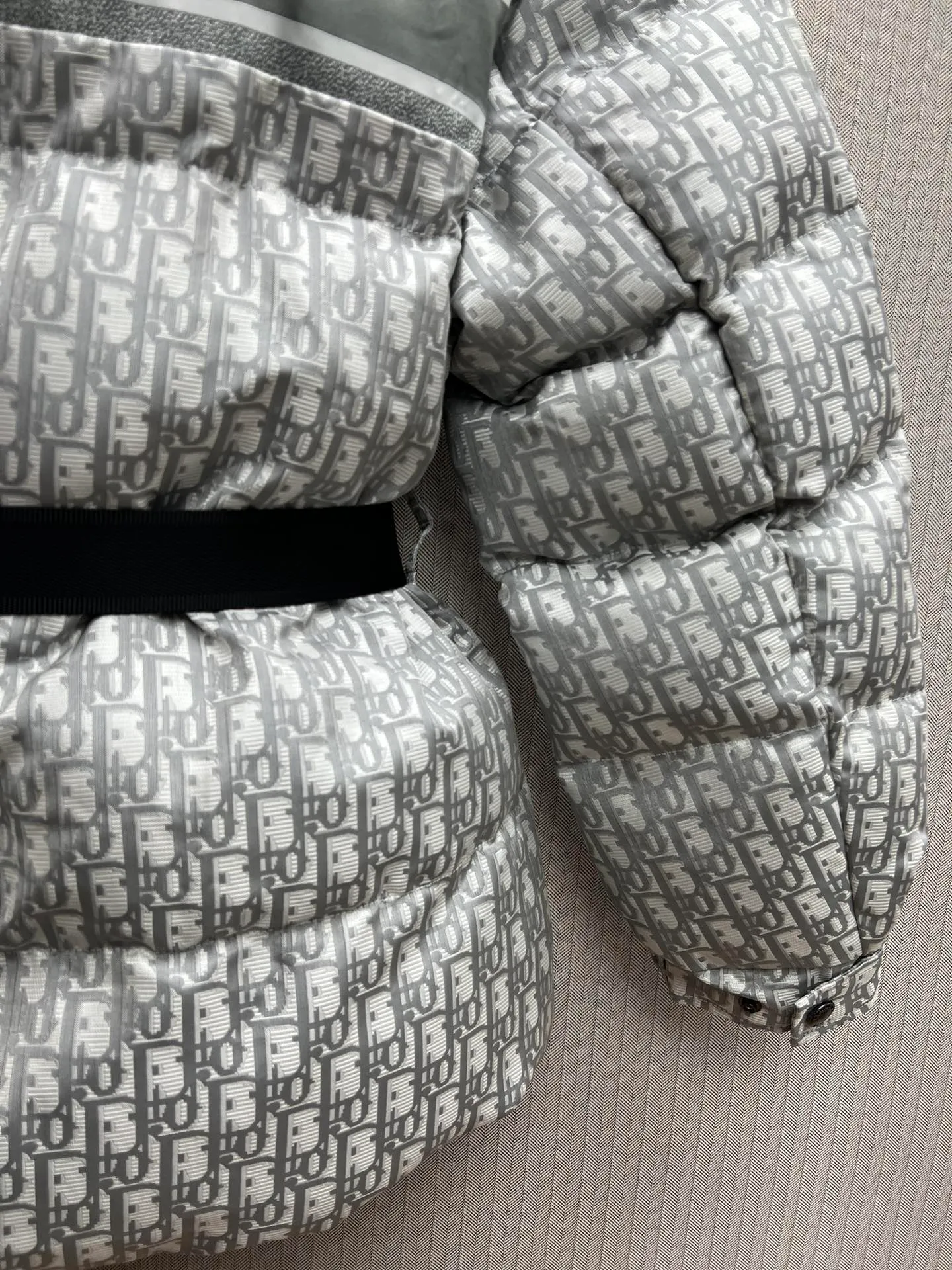 🅿️880 Dior 25ss new Dioralps Oblique printed quilted taffeta belted loose stand-up collar long-sleeved cotton jacket for women Gray Size: S.M.L.