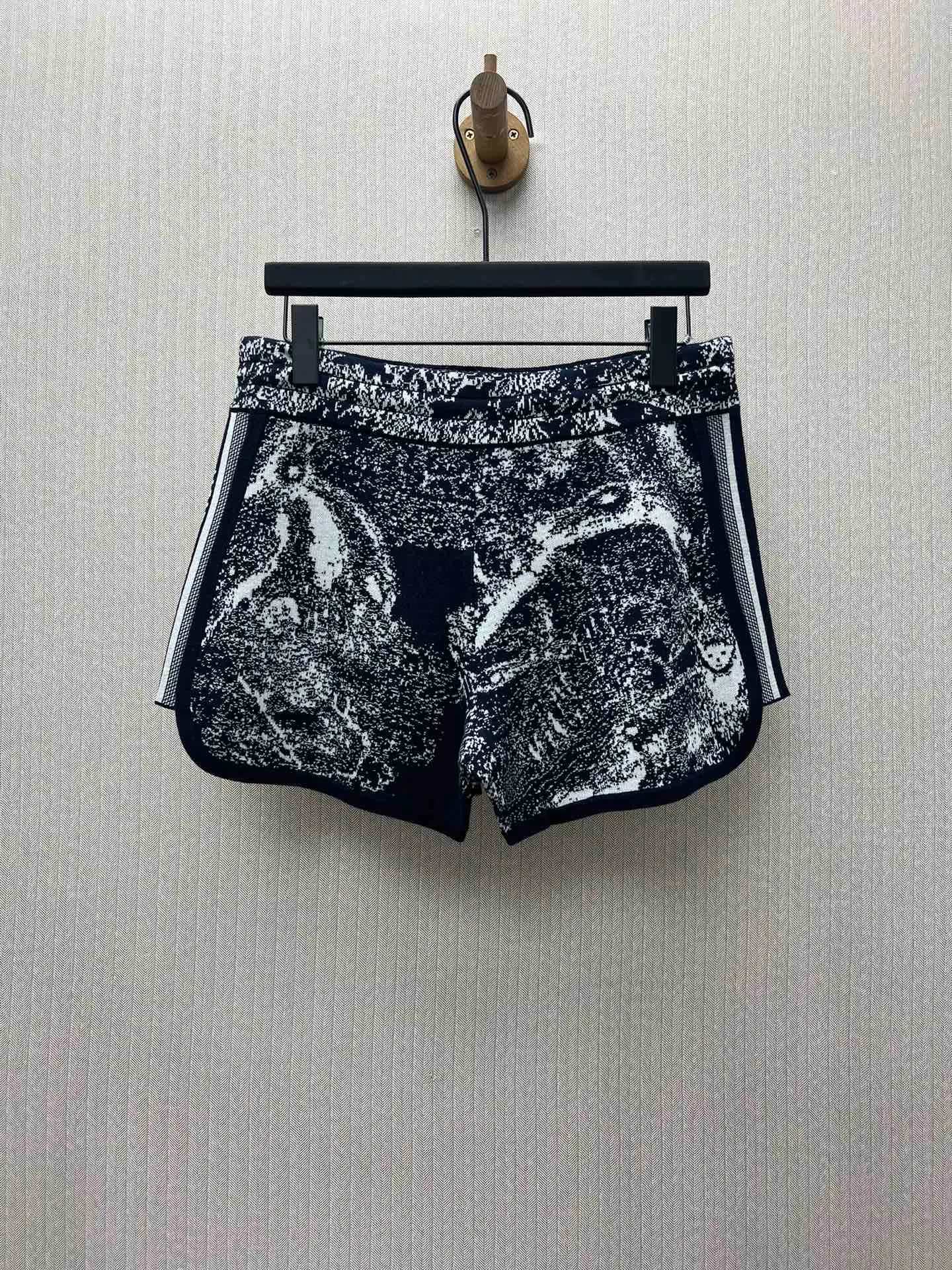 🅿️680 complete set of Dior 25ss new letter logo Rui jungle jacquard loose knitted shorts Size: S.M.L.