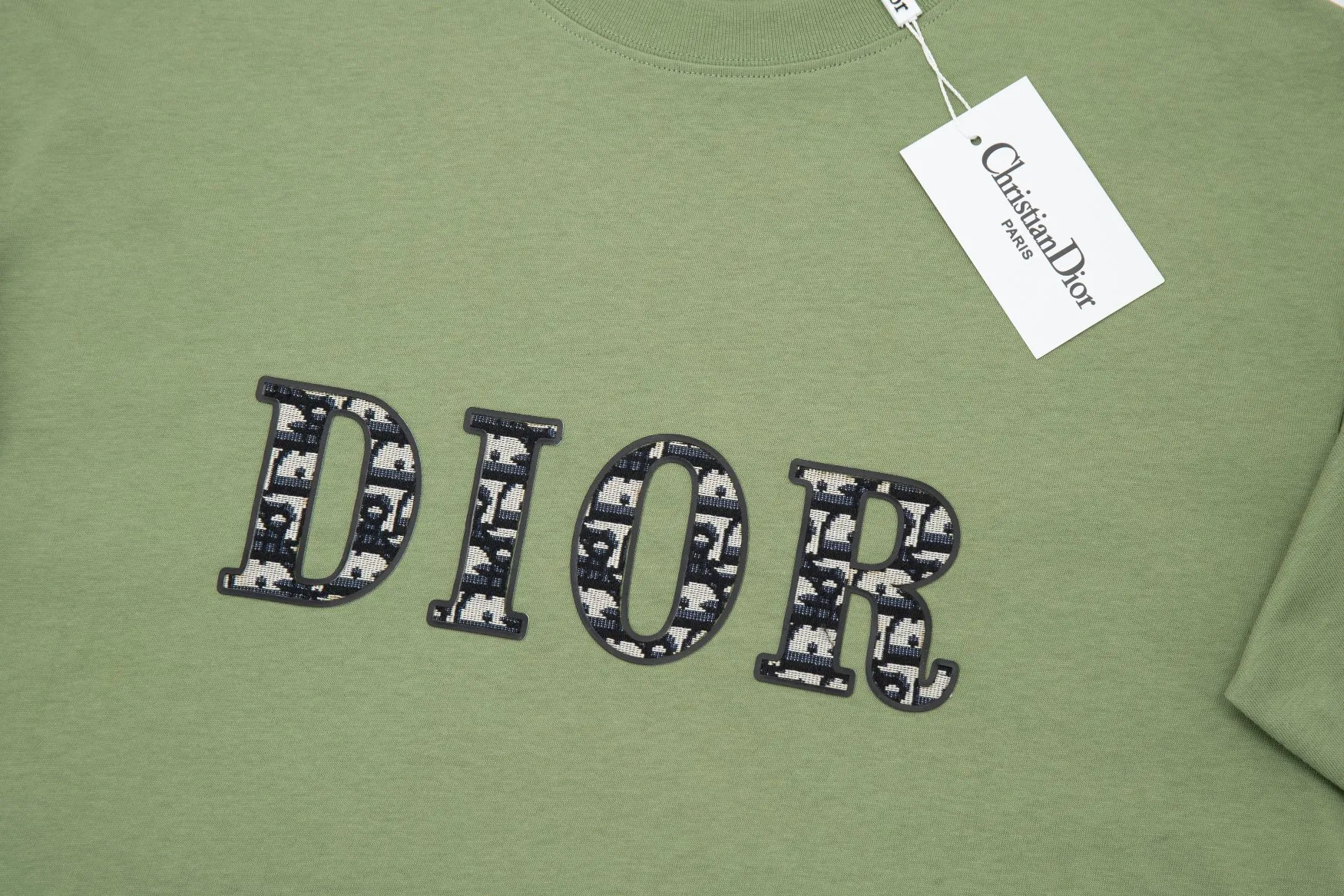 🅿️210 High quality ✨DIO✨🆕 Classic logo letter pattern short sleeves, official website synchronized, pure cotton fabric at the counter! Comfortable against the skin, durable and easy to wear, classic and simple logo design, meticulous original craftsmanship, customized 290G same vat dyed fabric, very comfortable to the touch, latest brick cabinet synchronization, OS off-shoulder version, fashionable and personalized, super versatile and good-looking, very suitable for both men and women, must-have style, tag, collar label, washed wheat, three complete labels, black, white, green, blue 4️⃣ S M L XL