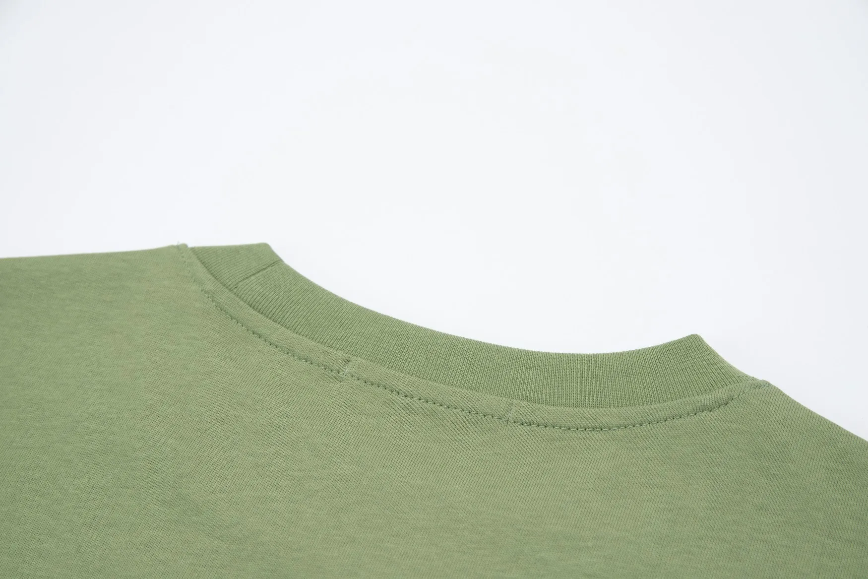 🅿️210 High quality ✨DIO✨🆕 Classic logo letter pattern short sleeves, official website synchronized, pure cotton fabric at the counter! Comfortable against the skin, durable and easy to wear, classic and simple logo design, meticulous original craftsmanship, customized 290G same vat dyed fabric, very comfortable to the touch, latest brick cabinet synchronization, OS off-shoulder version, fashionable and personalized, super versatile and good-looking, very suitable for both men and women, must-have style, tag, collar label, washed wheat, three complete labels, black, white, green, blue 4️⃣ S M L XL