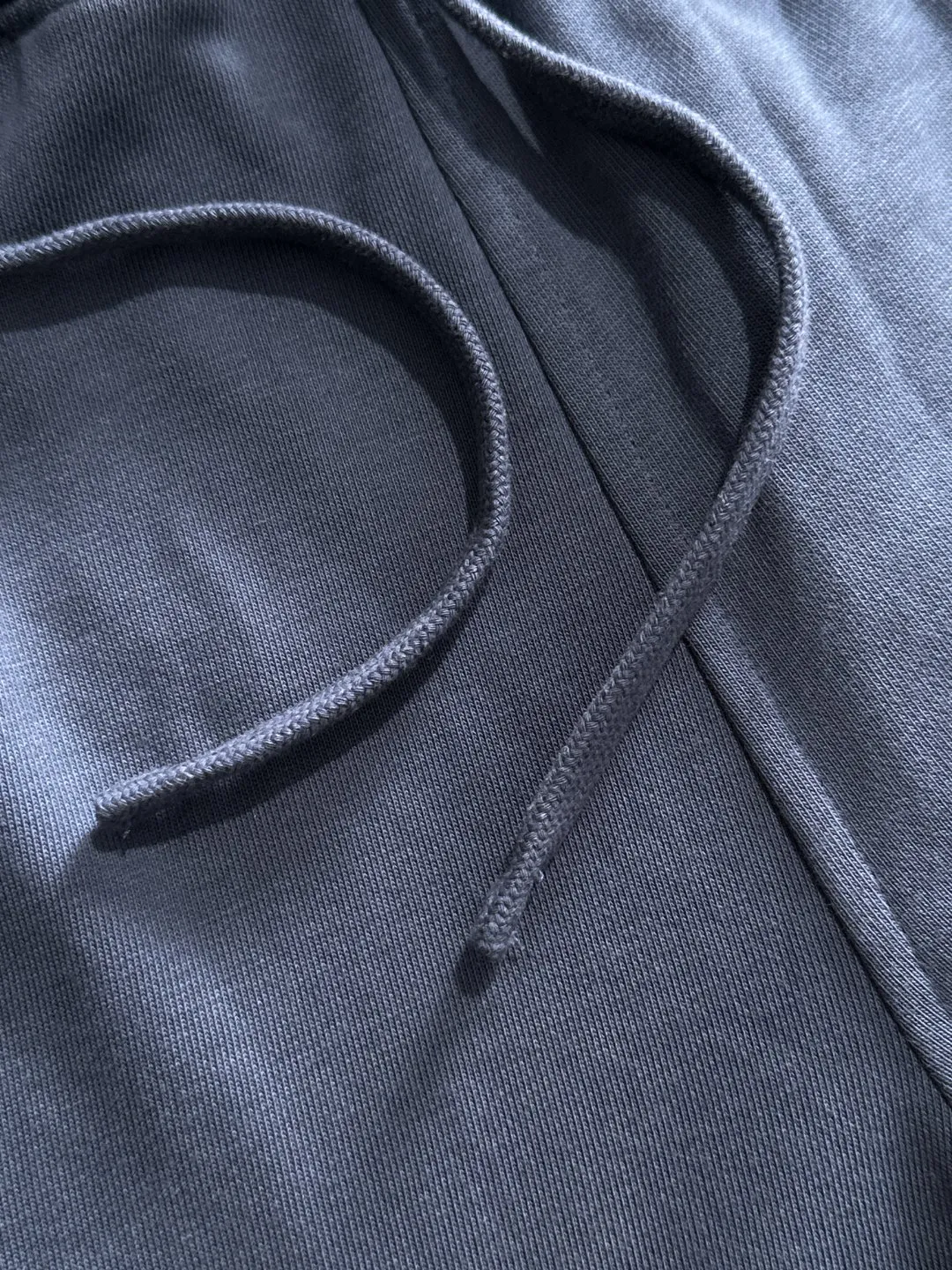 🅿️330 shipped next day, high-end goods DIOR/Dior Stone Island 2025 spring and summer new elastic band casual solid color loose shorts, two needle stitches at the trouser hem, fine and firm stitching, counter-customized fabrics with high breathability and comfort, impeccable details, brand element design concept, reflecting high quality. It feels delicate and soft! It presents a casual cut and the upper body shape is great! Size: S-XXL