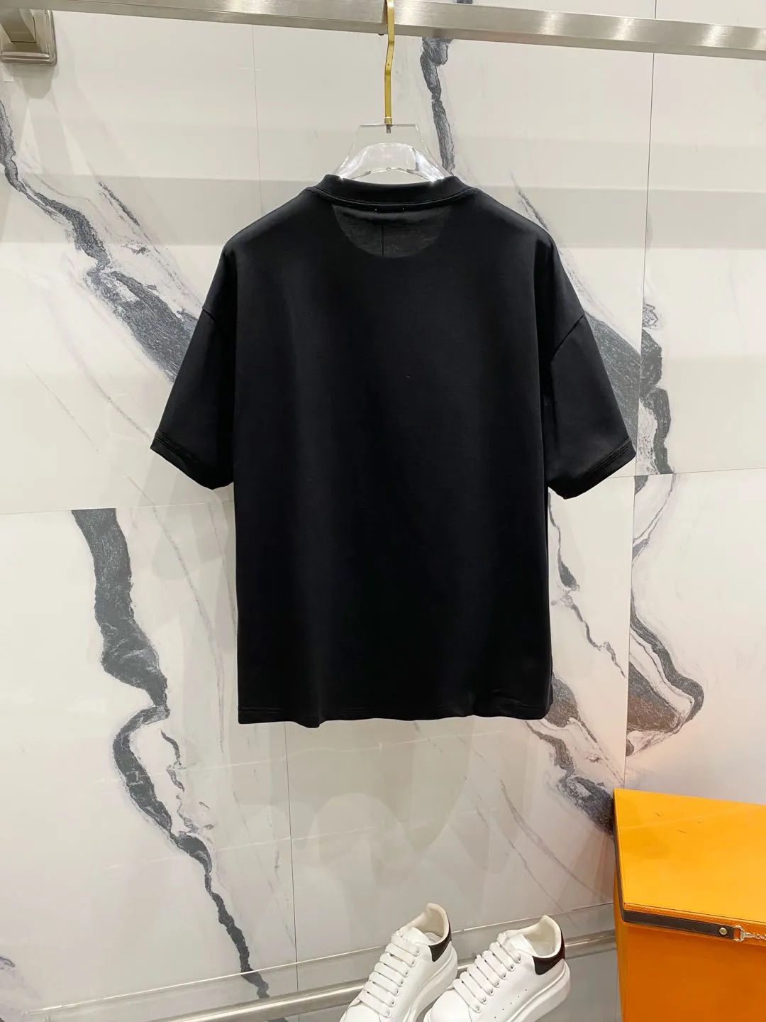 🅿️180 DIOR 260g round neck short-sleeved T-shirt, co-branded Stone Island & Dior letter embroidery🪡LOGO official synchronization, high version, high quality, fashionable personality, versatile trend, pure original quality, original fabric, tag, collar label, washed wheat, complete three standards, color: black, apricot, gray. Size: XS-L