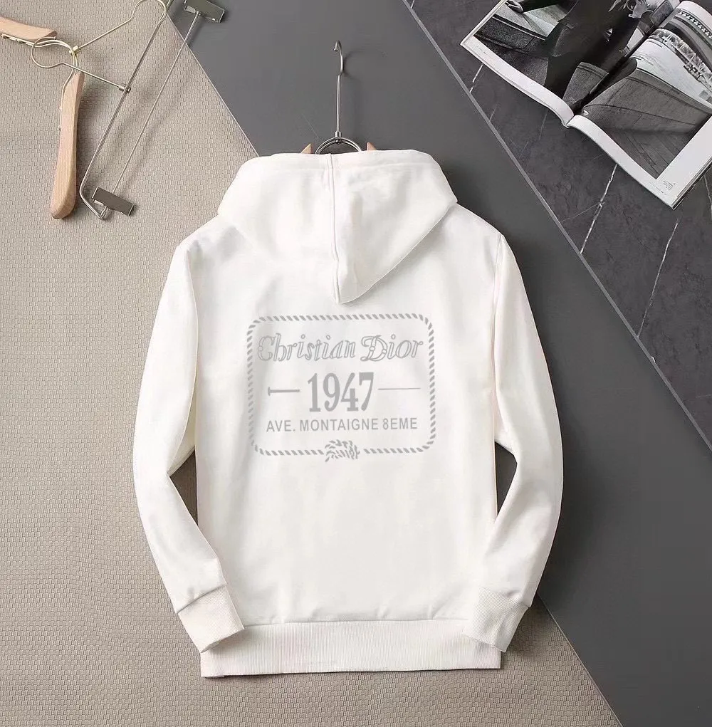 🅿️240 brand [DIOR Dior] (good news for fat people) 2025ss autumn latest long-sleeved round-neck sweatshirt, on sale simultaneously on the official website. Refreshing and breathable. Made of top Tencel Roman. Comfortable and soft. 3D three-dimensional clarity. Super fashion sense. Great for gifting and keeping for yourself. Size: M-5XL (can wear up to 220 pounds)
