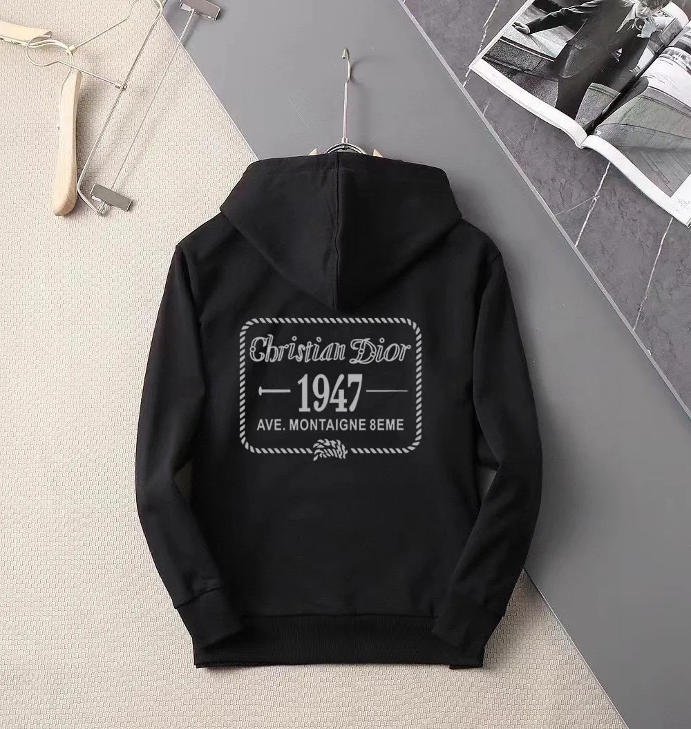 🅿️240 brand [DIOR Dior] (good news for fat people) 2025ss autumn latest long-sleeved round-neck sweatshirt, on sale simultaneously on the official website. Refreshing and breathable. Made of top Tencel Roman. Comfortable and soft. 3D three-dimensional clarity. Super fashion sense. Great for gifting and keeping for yourself. Size: M-5XL (can wear up to 220 pounds)