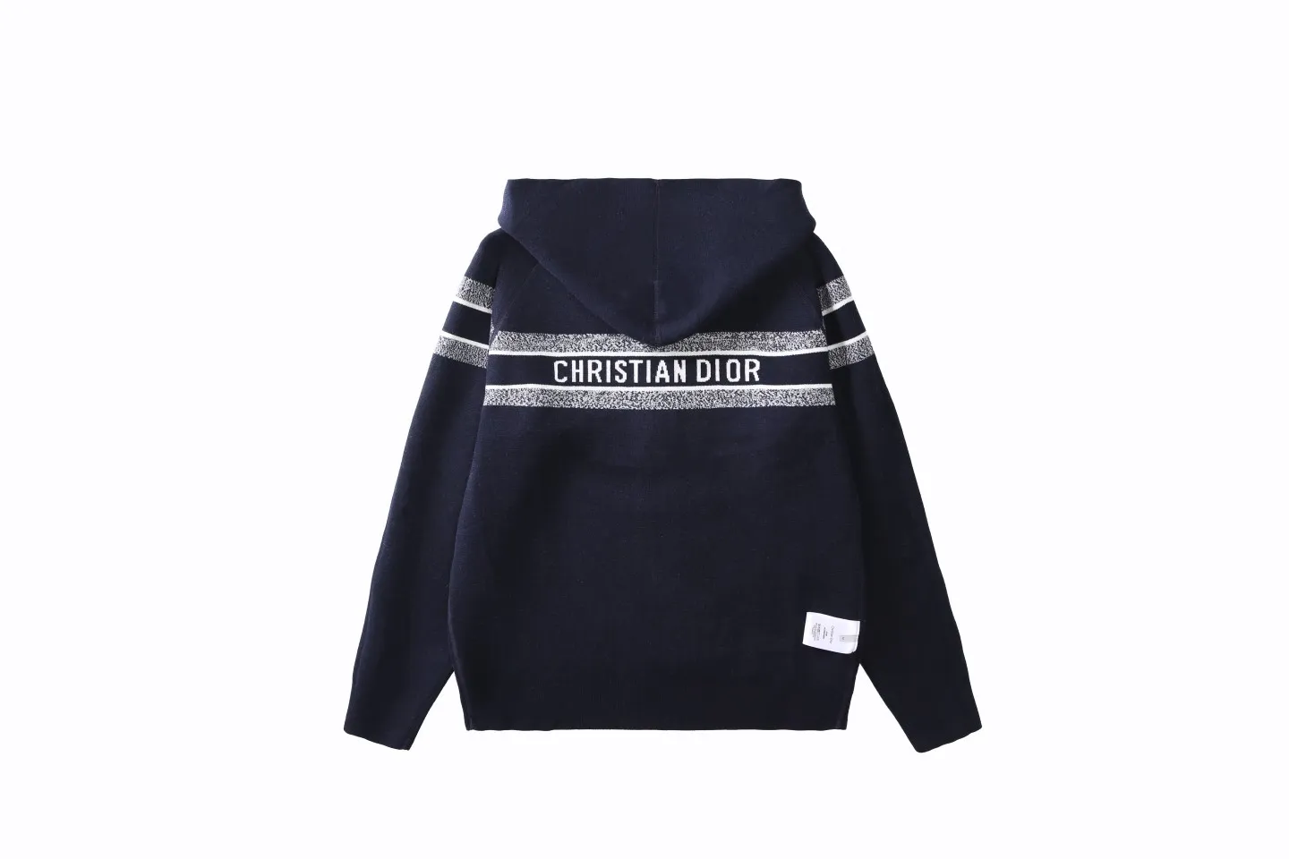 🅿️500 (top version) Dior’s popular double-sided presbyopic all-over logo printed couple’s zipper hooded knitted sweater jacket Classic presbyopic double-sided wool cashmere hooded cardigan Top-grade imported cashmere fabric Made with imported knitting machines Skin-friendly and non-stitching No pilling Very soft to the touch Super comfortable Fashionable and individual Super versatile and good-looking hooded knitted sweater Suitable for both men and women A must-have item Can be compared with market quality Packaging Tag Collar label: washed wheat, three labels complete Color: blue, gray Size: S M L XL Model: D8968