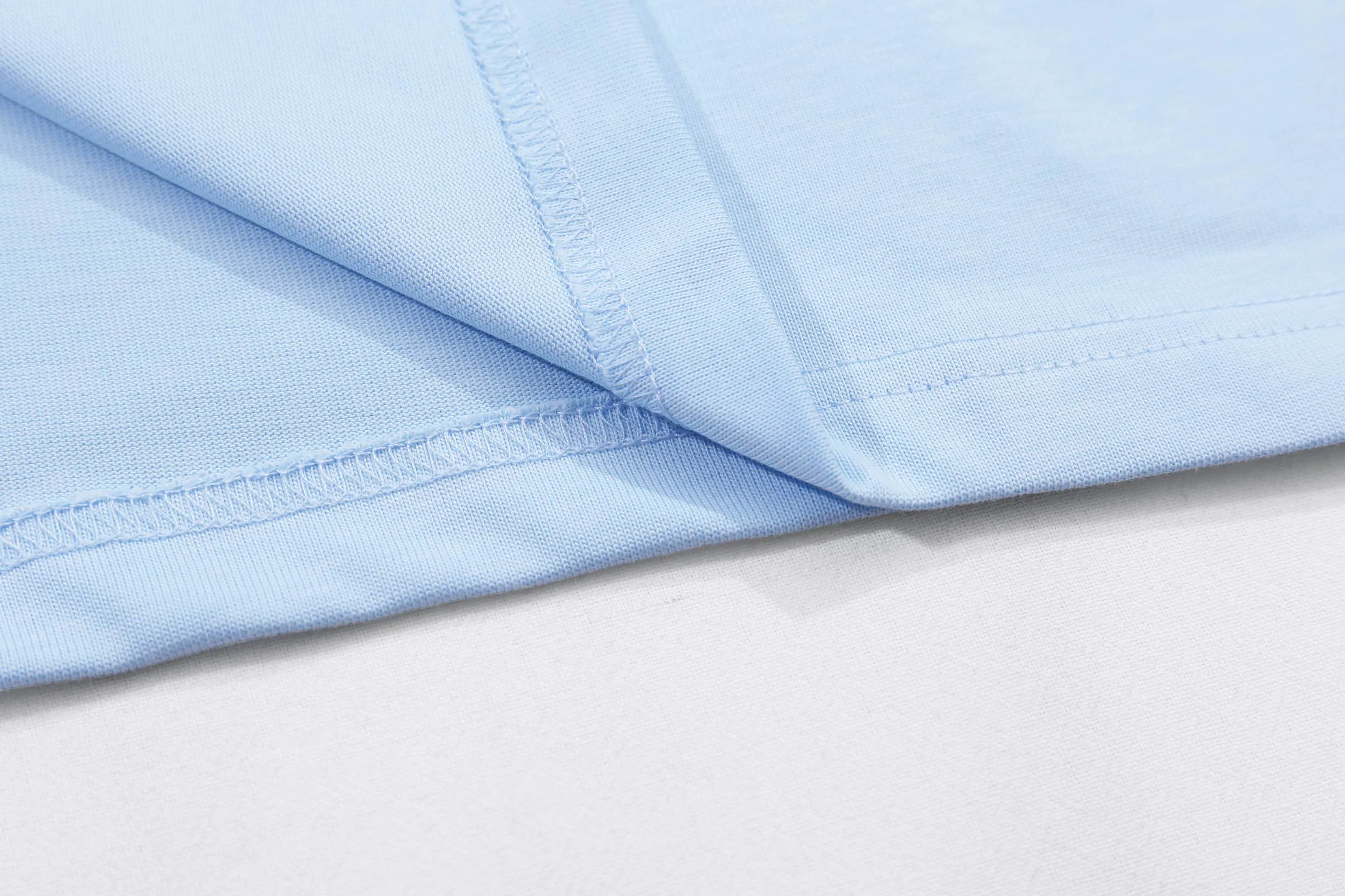 🅿️190 High-quality new DIOR Dior new series little blue cat embroidered short-sleeved T-shirt. Pure cotton double yarn fabric, using high-density thread embroidery, loose version, full set of accessories. The fabric is soft, thick and complete with three standards. Same size for men and women: XS-L