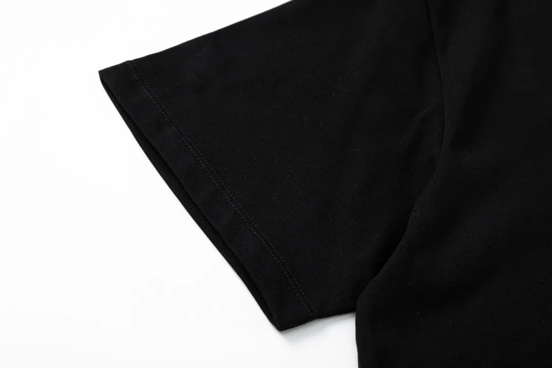 🅿️170 Dior Dior 2025 new model co-branded Stone Island limited series High-density embroidered letter logo Unisex short-sleeved T-shirt · Customized 280g 100% double yarn pure cotton fabric · Custom dyed 32 double-strand threads · Imported Tajima machine embroidery technology · Collar label, hangtag, main mark and three complete labels Color: black Size: XS S M L