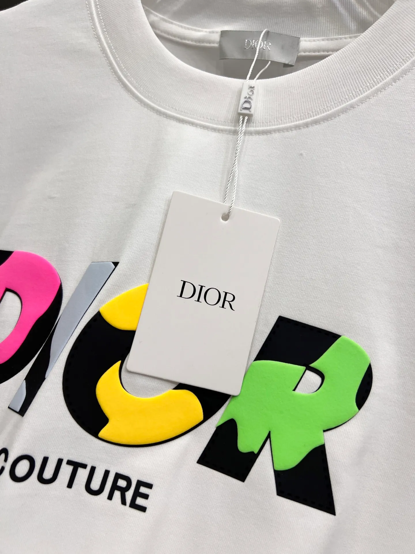 🅿️190 Dio* Dior 2025 autumn and winter new style Classic letter thick plate three-dimensional silicone technology Simple and elegant Customized double yarn plain cotton fabric Short-sleeved T-shirt Same style for men and women Size S M L XL XXL Five sizes black white