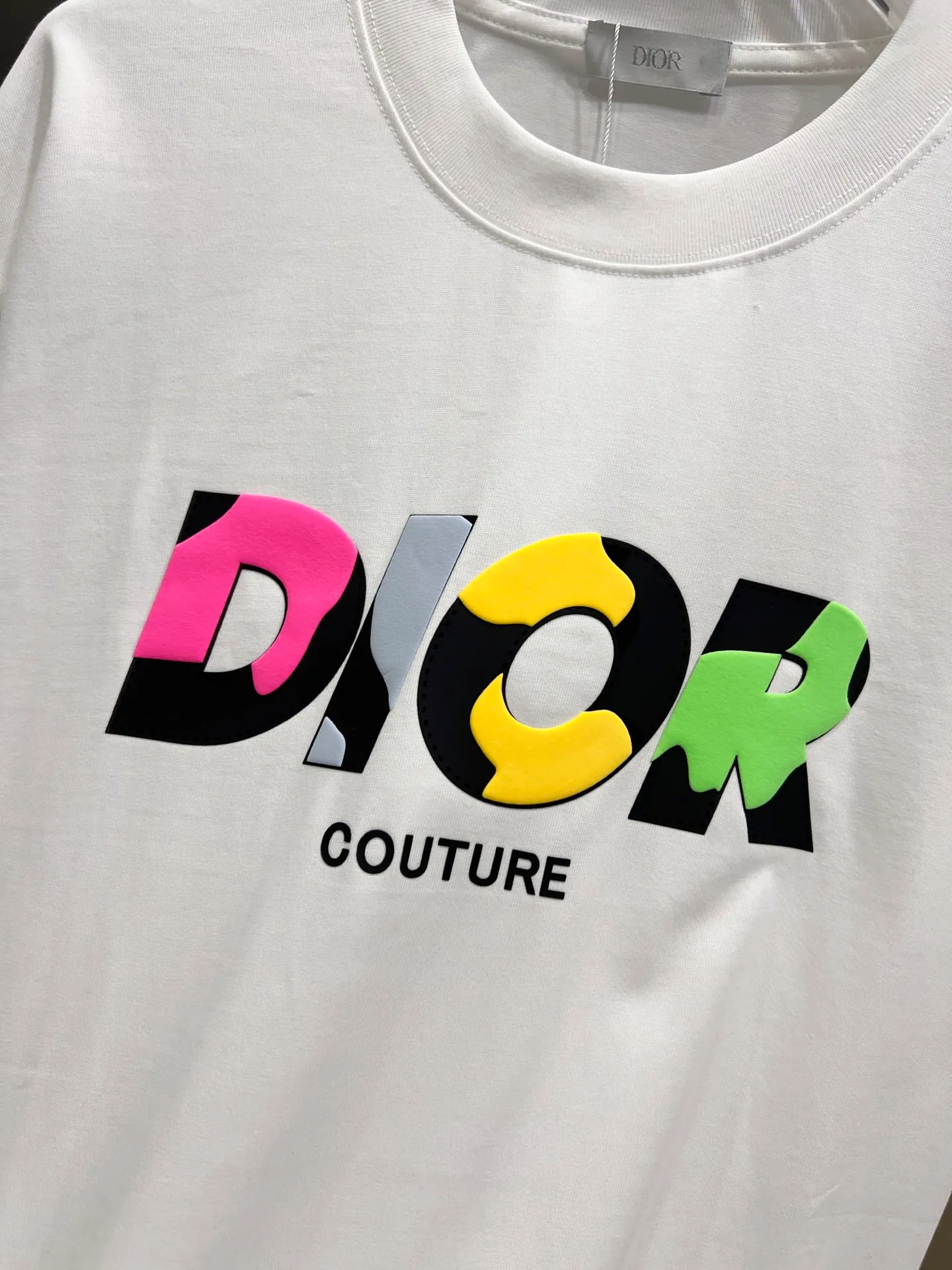 🅿️190 Dio* Dior 2025 autumn and winter new style Classic letter thick plate three-dimensional silicone technology Simple and elegant Customized double yarn plain cotton fabric Short-sleeved T-shirt Same style for men and women Size S M L XL XXL Five sizes black white