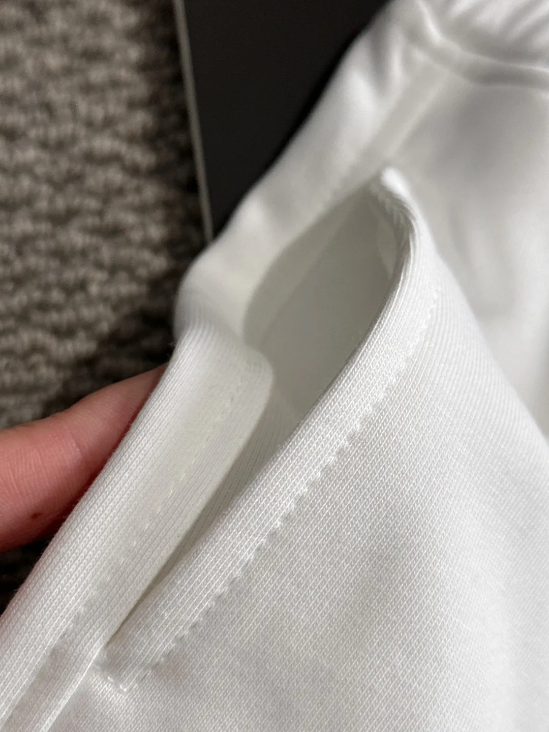 🅿️330 shipped next day, high-end goods DIOR/Dior Stone Island 2025 spring and summer new elastic band casual solid color loose shorts, two needle stitches at the trouser hem, fine and firm stitching, counter-customized fabrics with high breathability and comfort, impeccable details, brand element design concept, reflecting high quality. It feels delicate and soft! It presents a casual cut and the upper body shape is great! Size: S-XXL