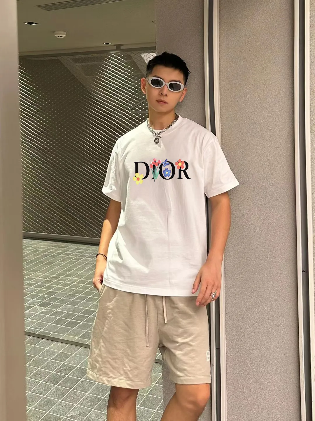 🅿️170 [DIOR Dior] 2025FW short-sleeved T-shirt LOGO printing High-end 26s double yarn 300g fabric Heavy fabric Customized frame ribbing in the same cylinder and dyeing Complete three standards Same style for men and women Color: Black White Size: S M L XL 2XL