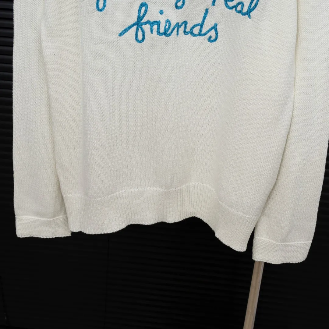 🅿️330 Style: DIOR hand-painted graffiti knitted long-sleeved sweater Size: S-XXL Fabric: Wool blend Accessories: Full set of customized original accessories No gender distinction, same style for men and women