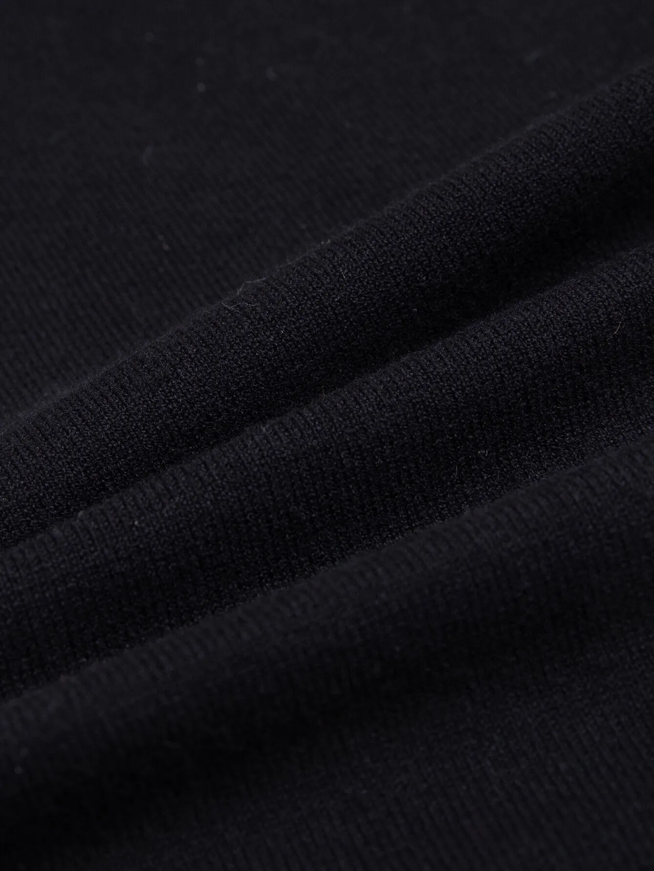 🅿️260 (ZP version) -Dior official website classic style, simple letter embroidery, wool blended round neck knitted short sleeves, same style for men and women -Using ZP custom-dyed fabrics, threads are custom-dyed in the same cylinder with zero color difference, full set of accessories customized to distinguish the market currency, welcome to compare -Color White Black Wheat Green -Size S M L XL