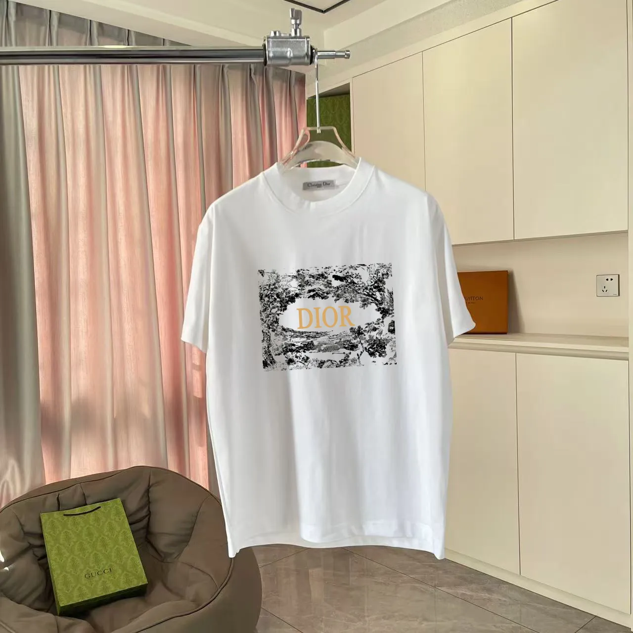 🅿️170 Dio Dior 2025 summer new style Personalized letter logo printing Short-sleeved T-shirt Customized fabric 300g Same style for men and women Color: Black White Rose Red Purple Size: S M L XL XXL Five codes​