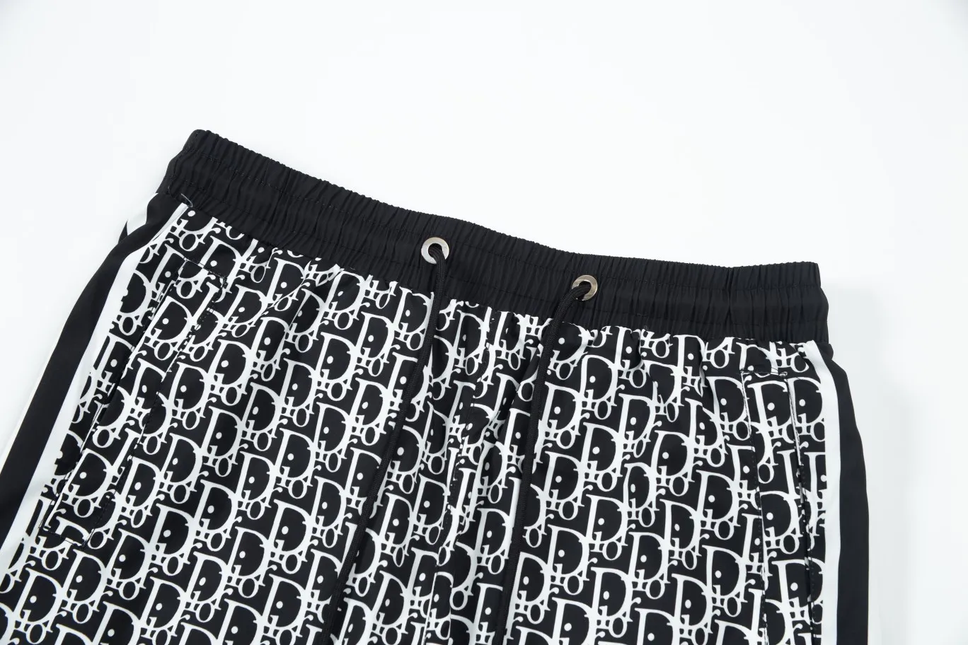 🅿️170 24SS Dior Beach Shorts Color: Black-White Size: M-4XL,
