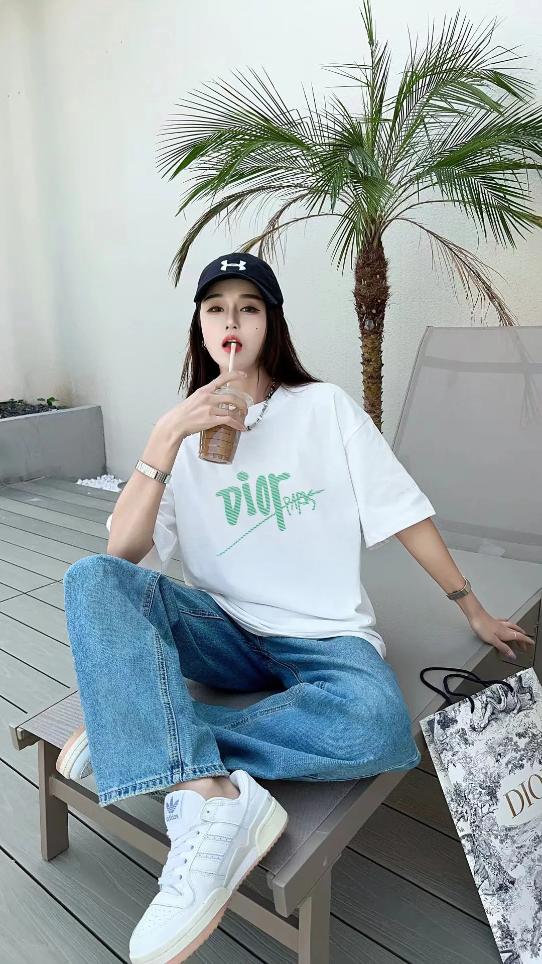 🅿️170 [DIOR Dior] 2025FW short-sleeved T-shirt LOGO printing High-end 26s double yarn 300g fabric Heavy fabric Customized frame ribbing in the same cylinder and dyeing Complete three standards Same style for men and women Color: Black White Size: S M L XL 2XL