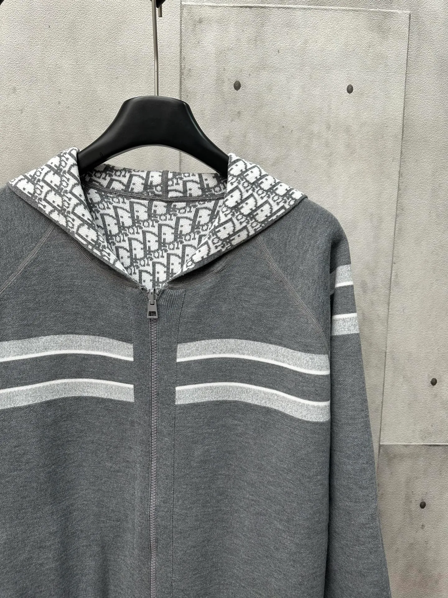 🅿️540 Dior 25ss new autumn and winter all-print hooded cardigan, classic letter logo jacquard embellishment, classic letter logo old flower jacquard decoration yb open mold letter CD zipper decoration Size: S M L XL