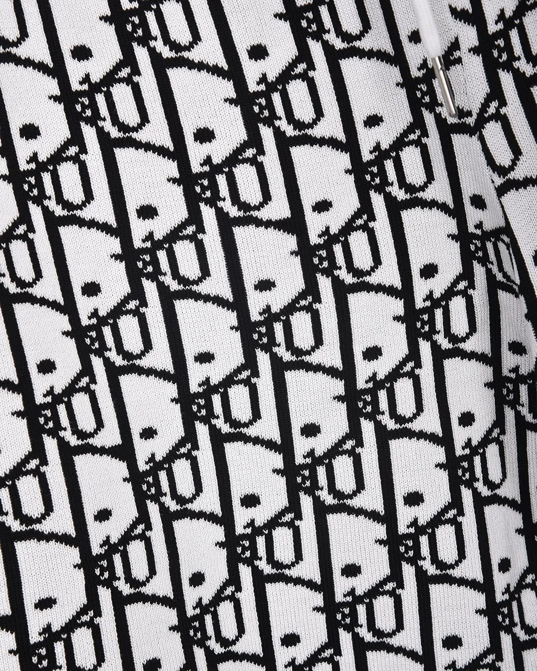 🅿️236 (shipped the next day) Dior/Dior CD classic jacquard barrage logo knitting technology, compact three-dimensional version, full flower stripe splicing Customized trouser cord hardware with strong texture, concave and convex three-dimensional sense, fashionable and casual 2025ss official website new original fabric Official same style Shorts customization Mesh sweater knitted fabric High-end version, counter customized fabric Highly breathable and comfortable, exquisitely crafted, with impeccable details, ✅customized logo-engraved buttons, complete with three labels. Brand element design concept reflects high quality. It feels delicate and soft! Presenting casual tailoring, the upper body shape is awesome🐍 Size: M-2XL