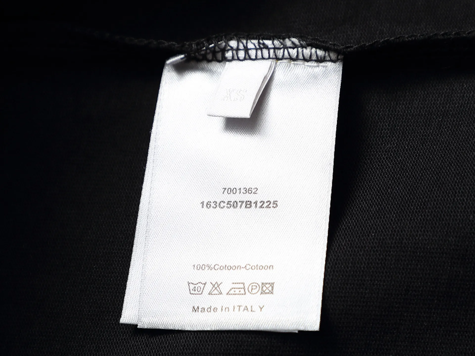 🅿️170 DIOR Dior 2025 SS spring and summer new short-sleeved T-shirt with letter embroidery design, made of 240g double-ply double yarn cotton fabric. The fabric has been washed and treated to make it more comfortable to the touch. Complete with three labels. Color: White Black Size: XS-L