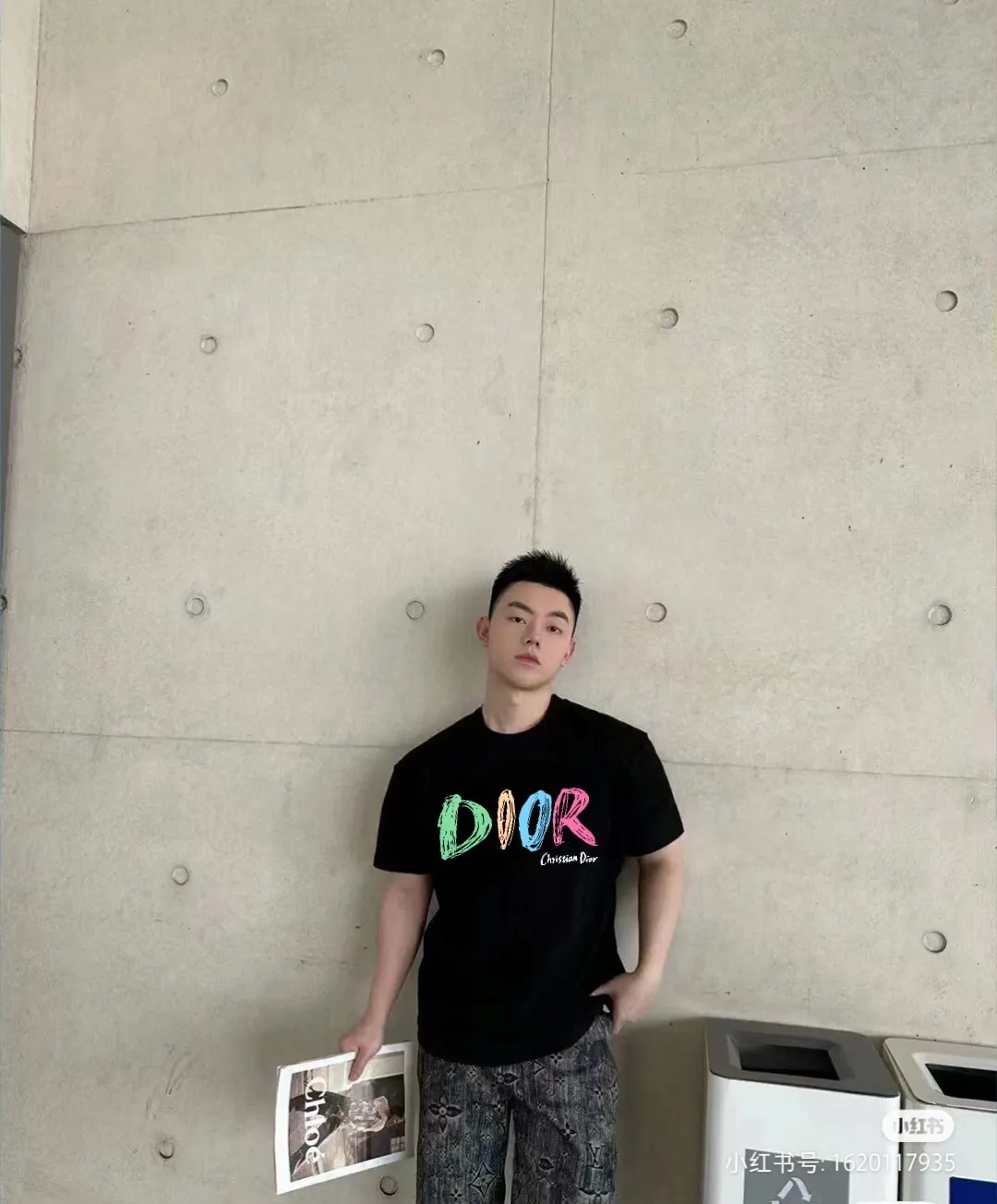 🅿️170 [DIOR Dior] 2025FW short-sleeved T-shirt LOGO printing High-end 26s double yarn 300g fabric Heavy fabric Customized frame ribbing in the same cylinder and dyeing Complete three standards Same style for men and women Color: Black White Size: S M L XL 2XL