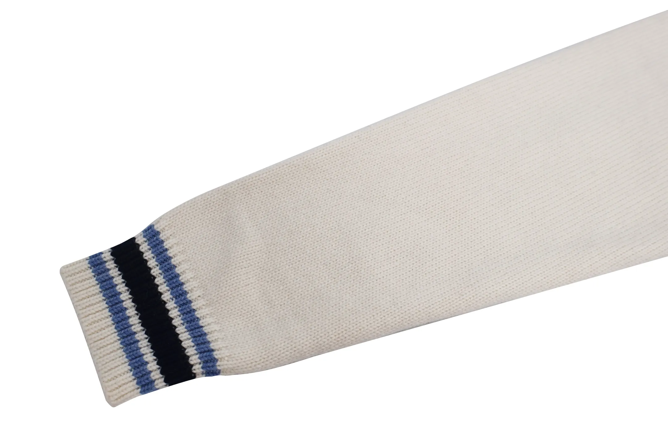 🅿️800 [Exclusive supply] CD lily of the valley embroidered college style zipper knitted jacket. This Christian Dr Couture lily of the valley embroidered two-color college style cardigan is a new product in the 2025 autumn men's wear series, reinterpreting college style with a color-blocking design. Crafted from blue and beige jersey felt, it features contrasting pockets and sleeves. Decorated with Christian Dr Couture embroidery and accented with beads and lily of the valley flowers, it pays homage to Mr. Dr's love of flowers. Pair with other pieces from the collection for a sophisticated look. Size:S-M-L