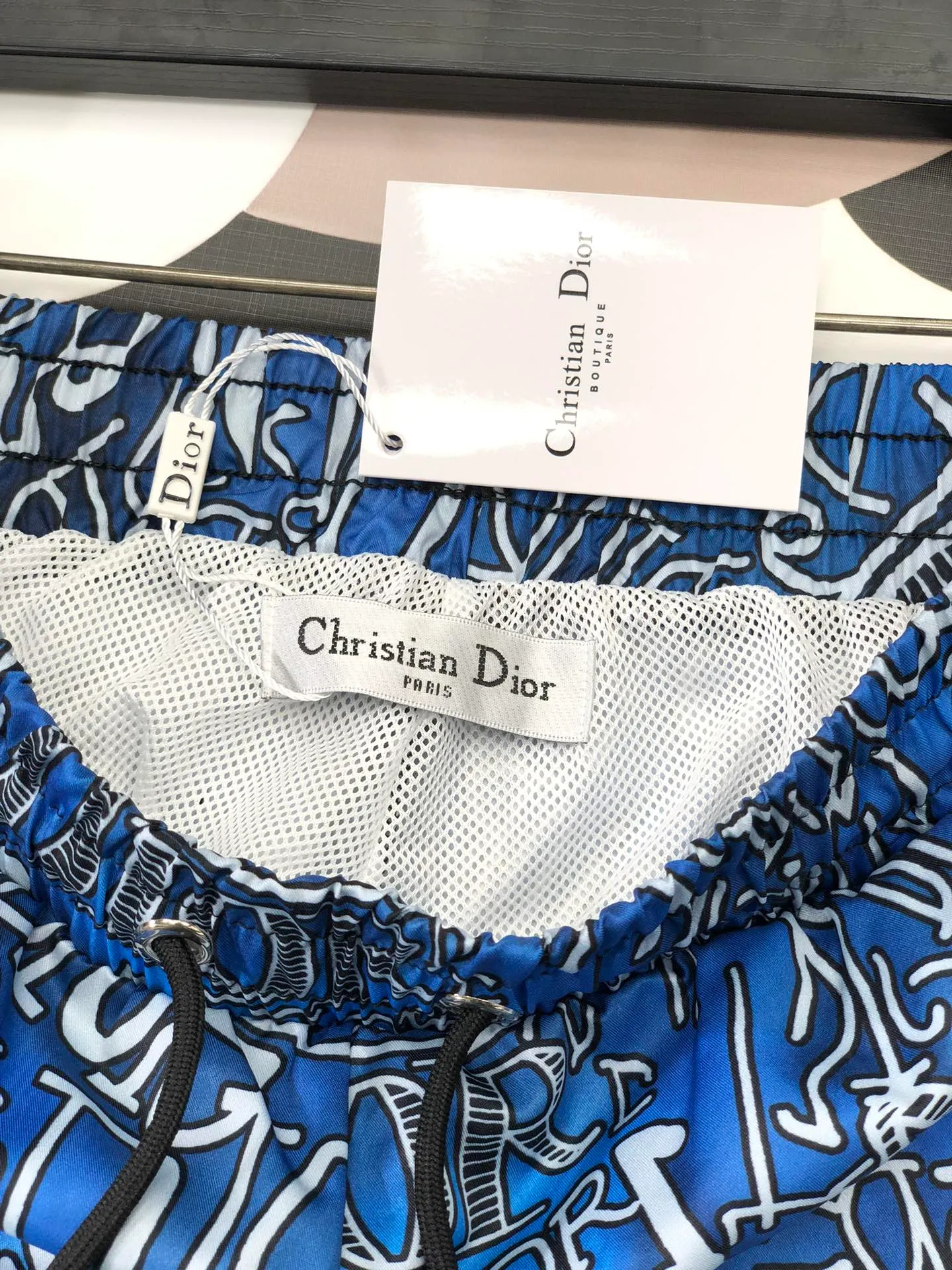 🅿️160 Dior's latest 2025 summer style men's casual shorts, beach pants, custom-made quick-drying fabrics, soft and smooth texture, not only the overlord on the beach, but also very stylish even when worn casually on the street, a versatile item in summer. Same style for men and women Size: M-3XL