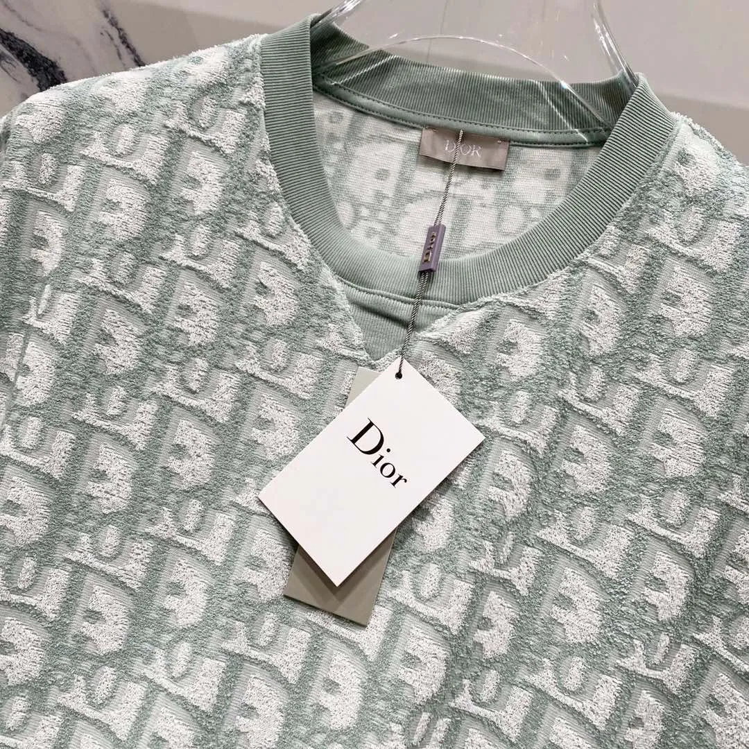 🅿️180 DIOR 260g round neck short-sleeved T-shirt, towel fabric with presbyopic letters LOGO printed all over, official synchronization, high version, high quality, fashionable personality, versatile trend, pure original quality, original fabric, tag, collar label, washed wheat, complete three standards, color: black, blue, light green. Size: XS-L