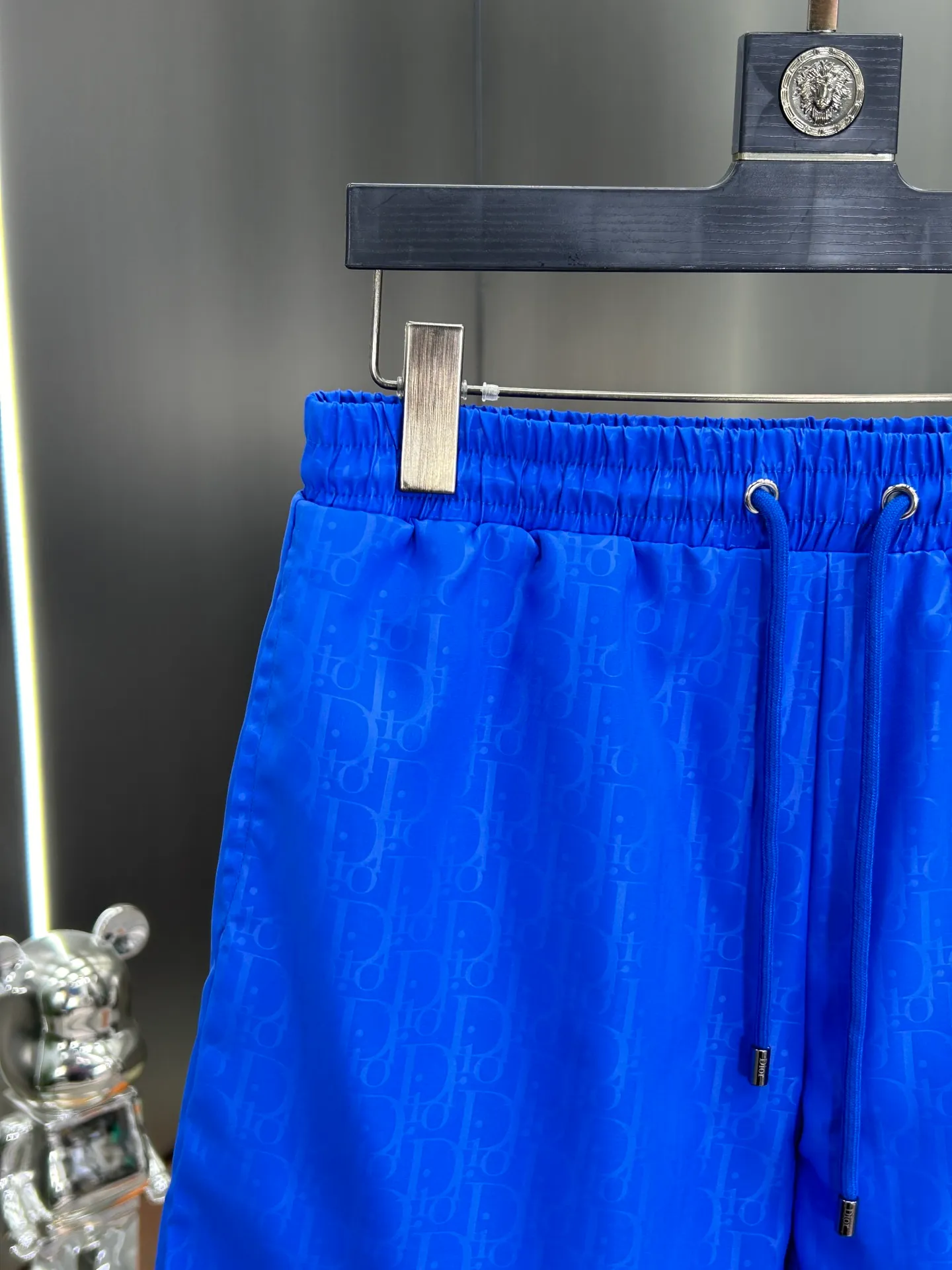 🅿️160 DIOR 2025 spring and summer new beach shorts, five-point shorts! Synchronized with the official website. Original 1-1 replica, fine workmanship, original hardware, selected high-quality polyester fiber fabric, delicate feel, a must-have item for summer, super handsome upper body effect, super real shooting, close contact with texture! Size: M-3XL